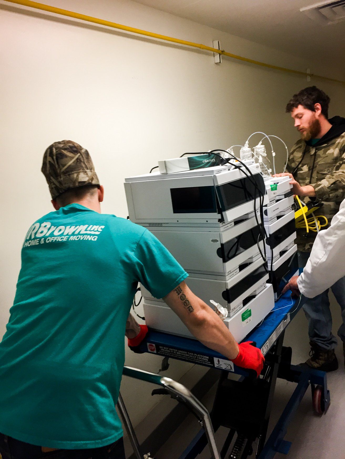 jr brown team loading medical equipment