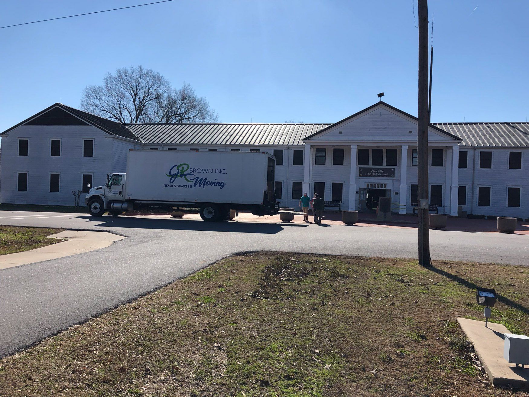 jr brown employees moving pine pluff arsenal for military