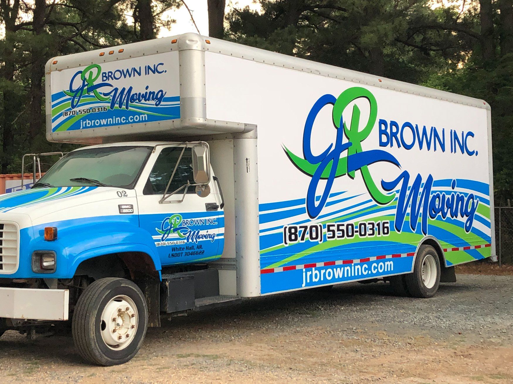 jr brown truck parked in lot