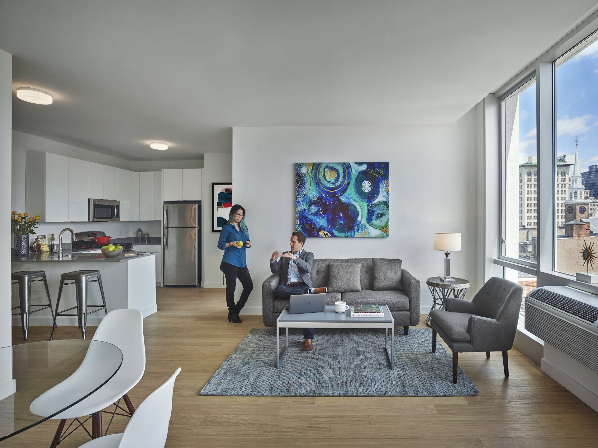 17 William Apartment