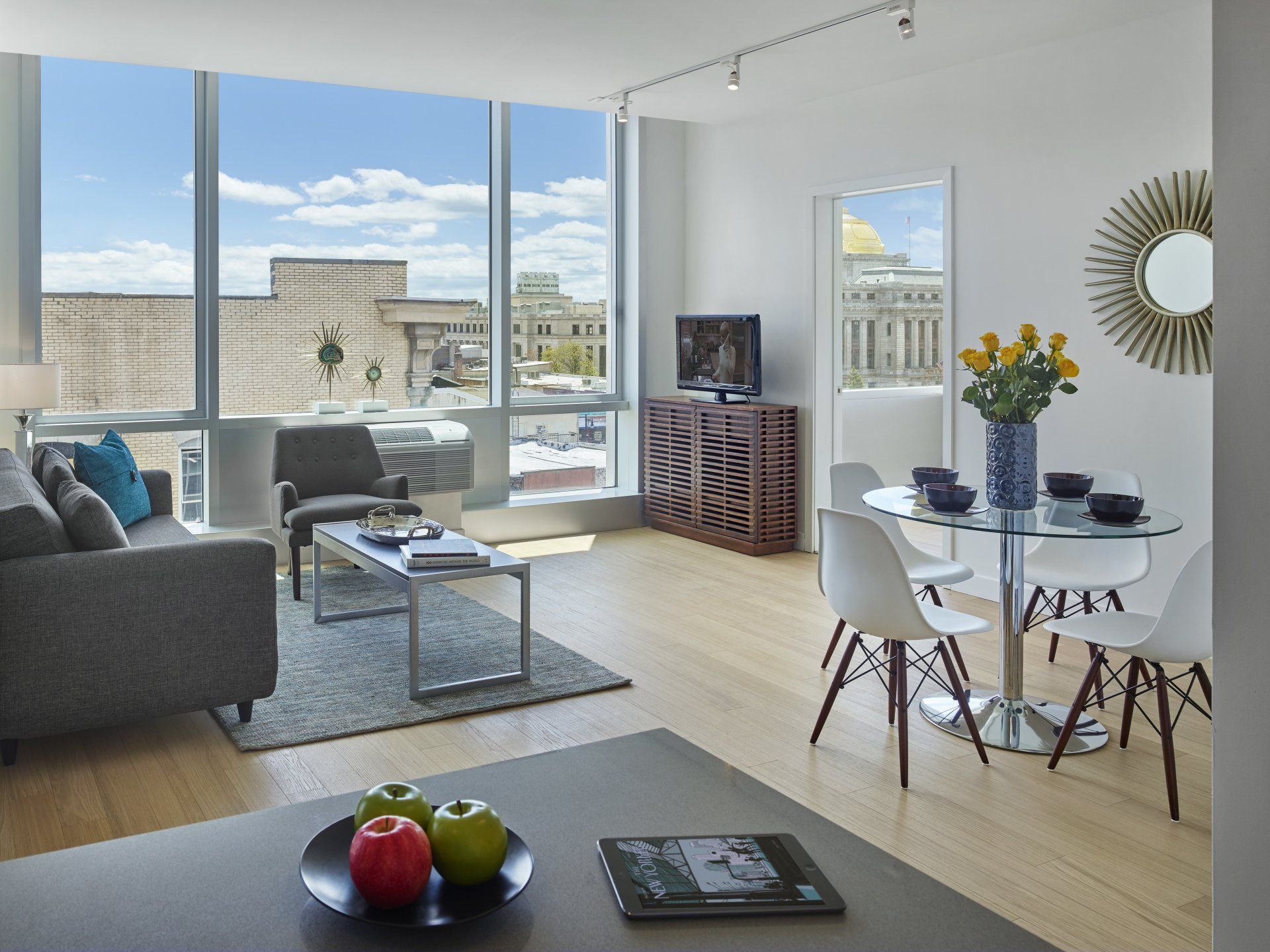 17 William Apartment