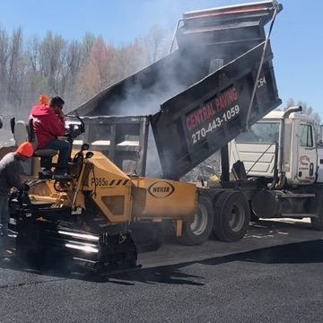Driveways — Company Truck and Workers in Paducah, KY Driveways — Company Truck and Workers in Paducah, KY