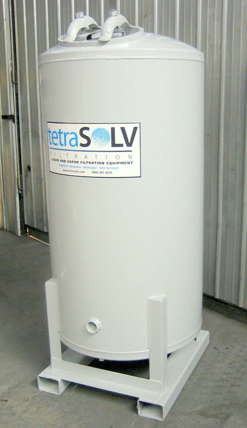 A white tank with the word tetrasolv on it