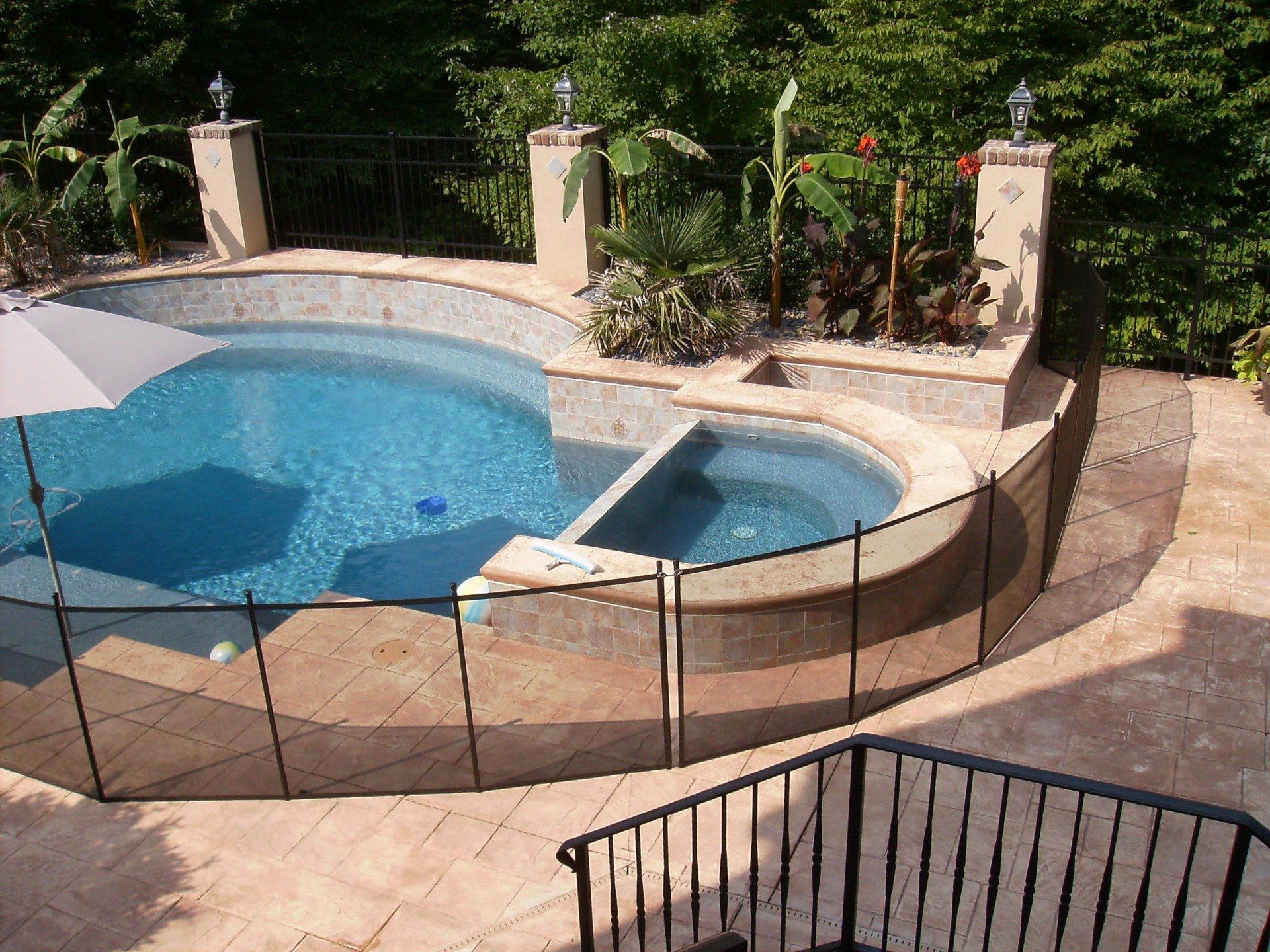 child safety pool fence