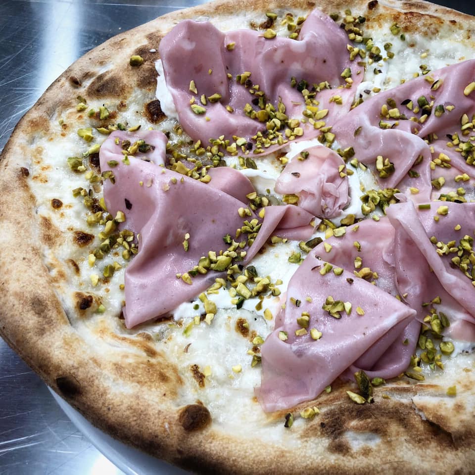prosciutto pizza