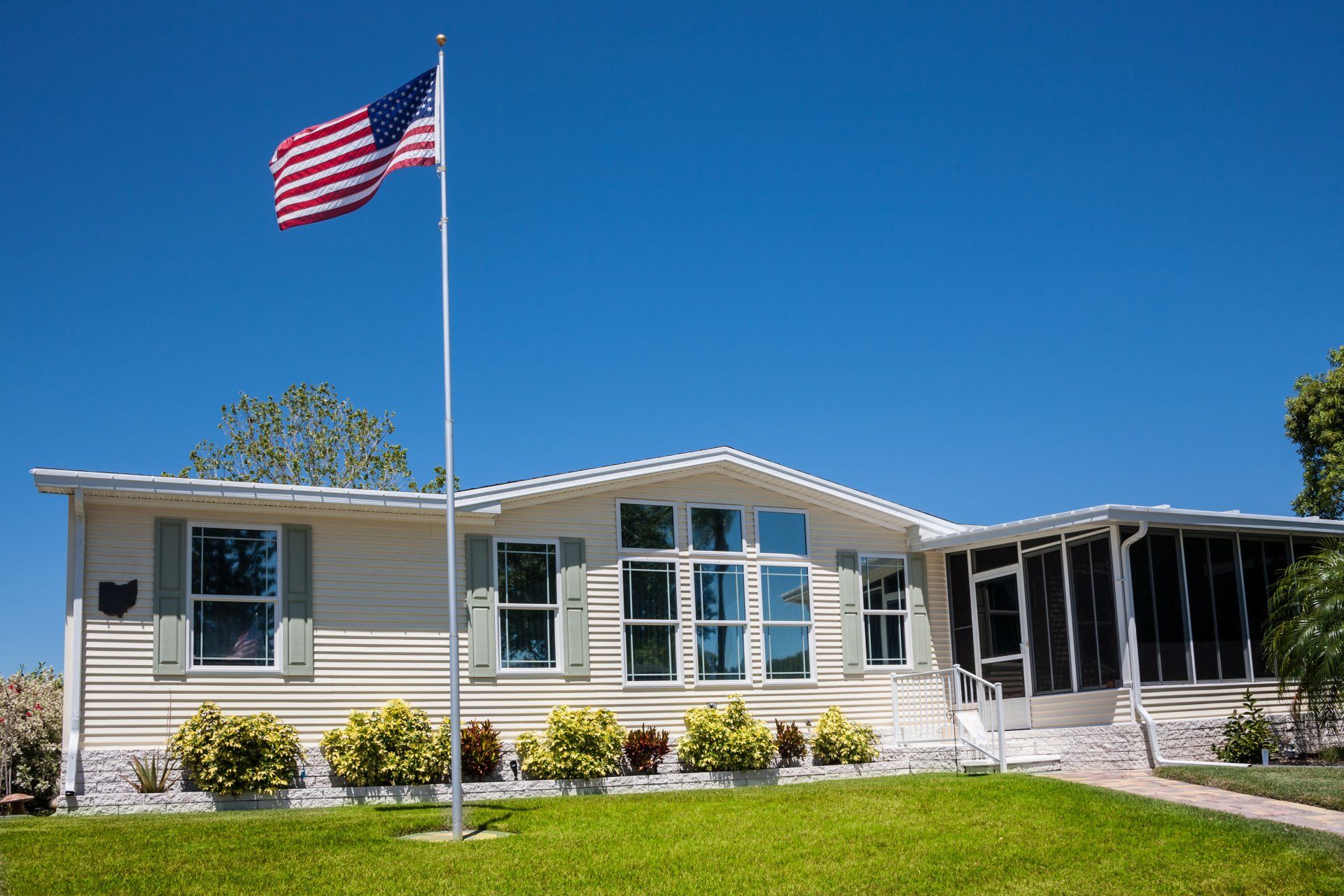 Beautiful Mobile Home — San Jose, CA — Business & Escrow Service Center