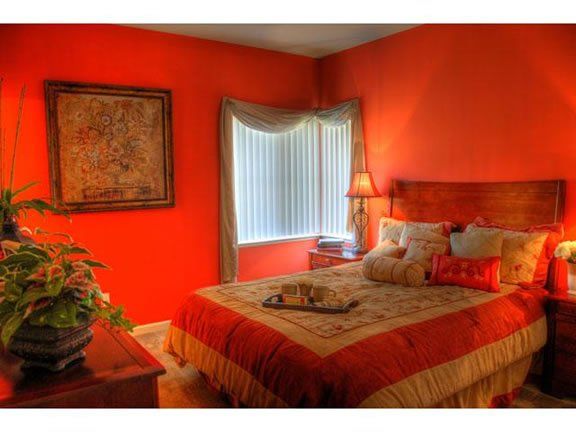 Plaza Club Apartments