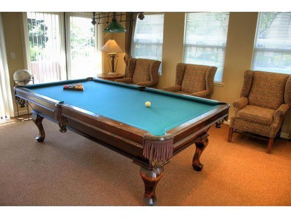 Plaza Club Apartments