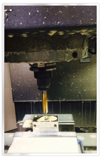 Sample cutting machine
