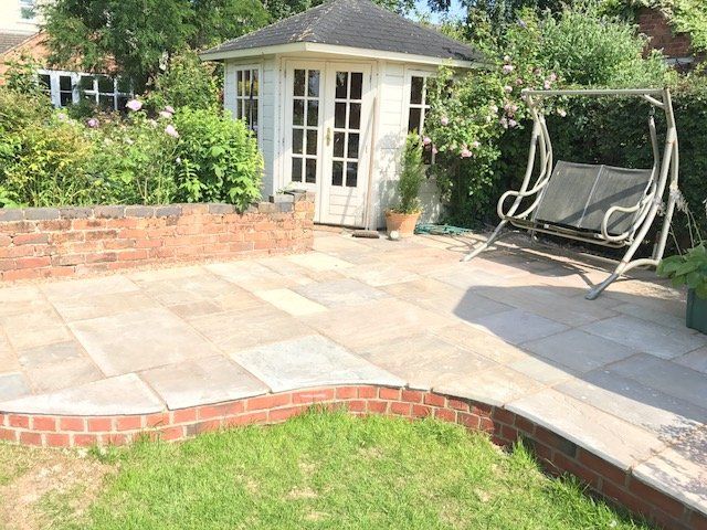 gardening - nottingham, derby, mansfield, underwood, selston, brinsley, eastwood, kimberley, watnall - Gardens2u - 