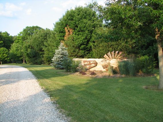 Welcome to Old Mill Vineyard & the Bent Tree tasting room