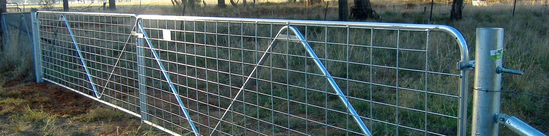 quick fence equipment