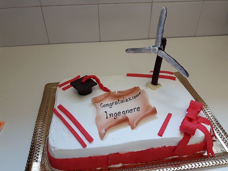 torta per neolaureato
