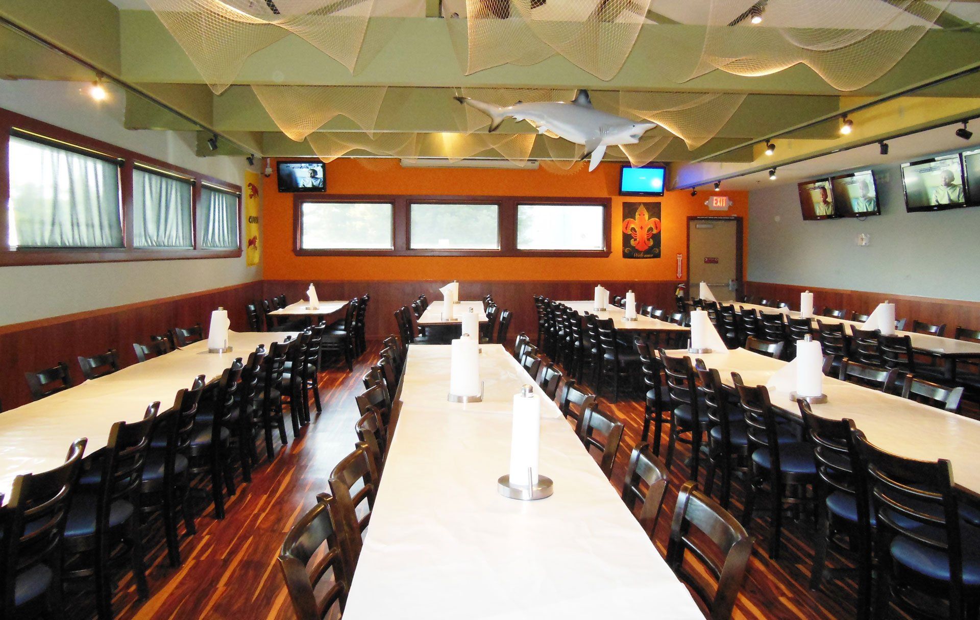 Banquet Room — Newark, CA — Ray’s Crab Shack