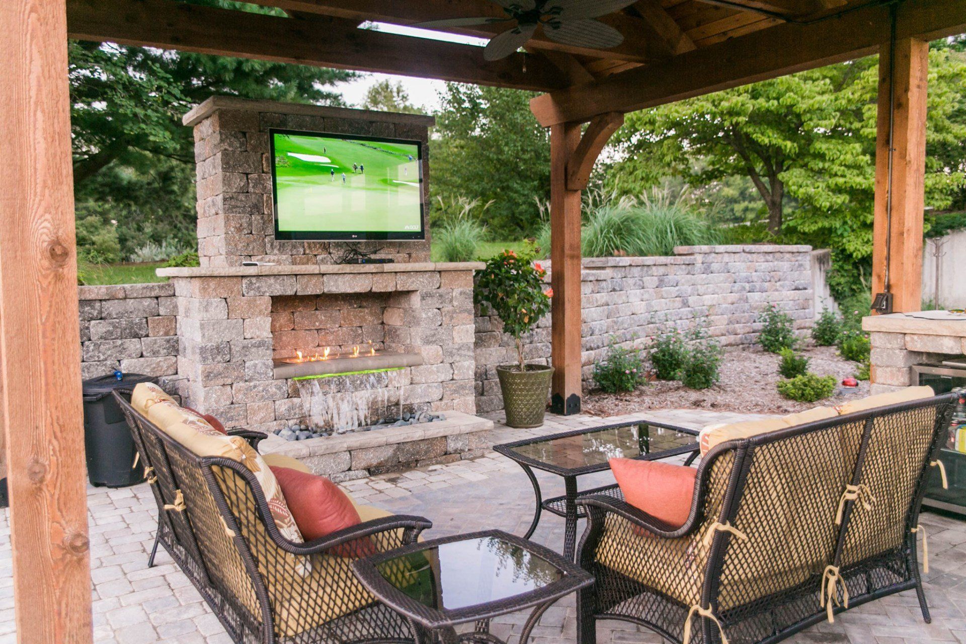 outdoor entertainment area