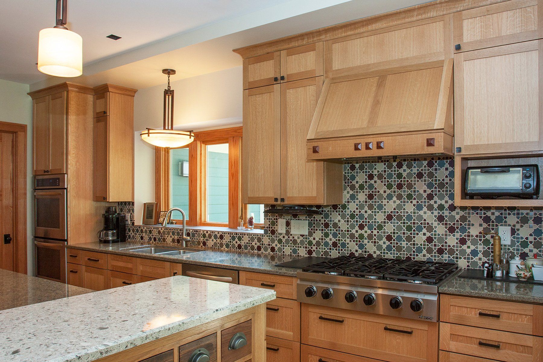 kitchen and bathroom remodeling contractor