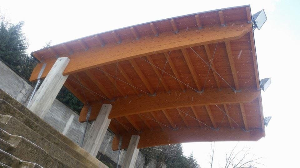 tettoia in legno