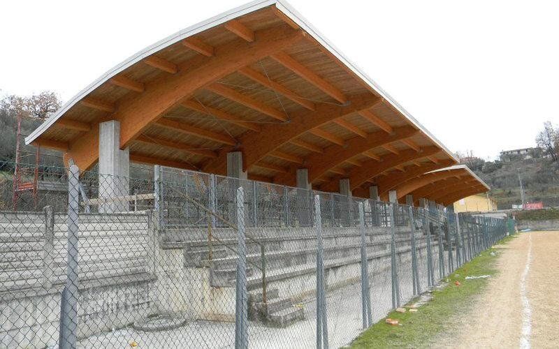 tribuna di un campo di calcio