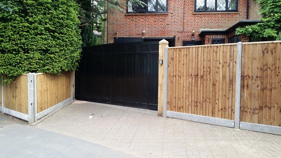 Security Gates & fencing