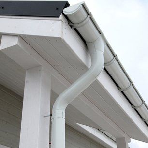 soffit installation