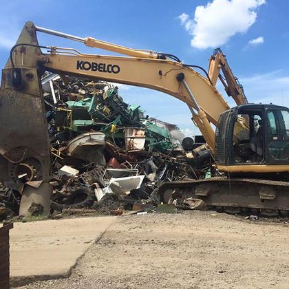 Heavy Equipment — Van Buren, AR — Bud’s Recycling Heavy Equipment — Van Buren, AR — Bud’s Recycling