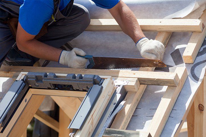 Roof Repair — Builder Worker in Virginia Beach, VA