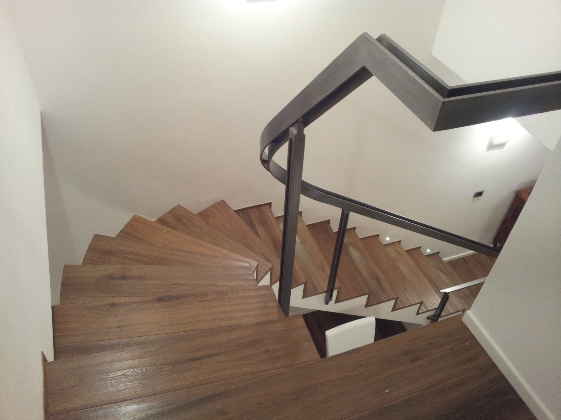 Scala con gradini in parquet