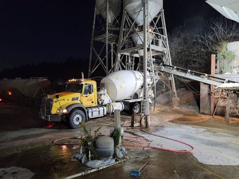Concrete Company Mixer — Mobile, AL — West Ready Mix