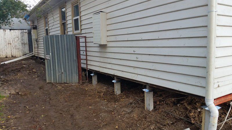 Down Under Restumping and Re-blocking