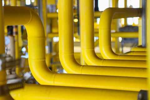 Gas pipework installations