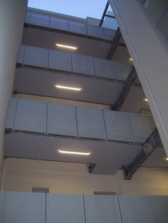 atrio palazzo con luci