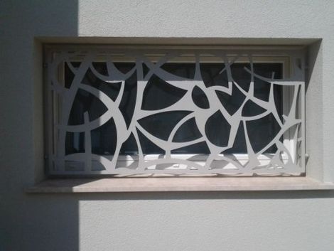 grata artistica per finestra