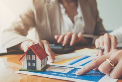 Home Owners Insurance Discussing Package Policy — Morristown, NJ — Robert Lloyd Coutts & Sons Home Owners Insurance Discussing Package Policy — Morristown, NJ — Robert Lloyd Coutts & Sons