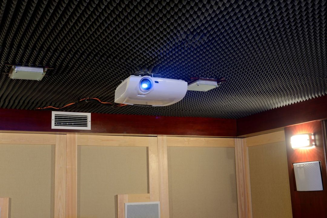 intervento fonoassorbente su soffitto
