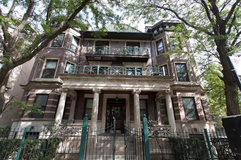 Glen Row Apartments