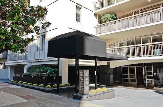 2200 Pacific Apartment-Exterior