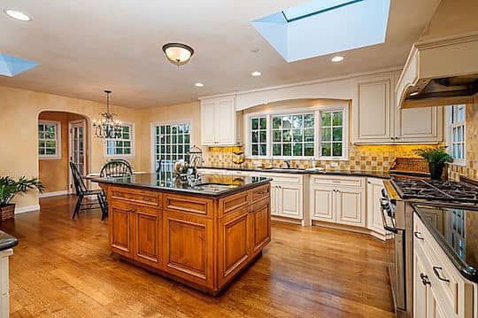Interior Kitchen