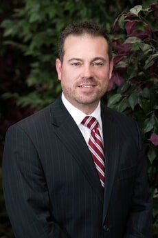 Christopher G. Hollingsworth - Attorneys in Aurora, IL Christopher G. Hollingsworth - Attorneys in Aurora, IL