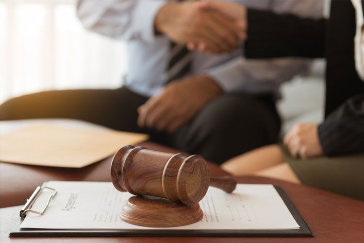 Alabama Employment Lawyer — Lawyer Having A Meeting With The Client in Birmingham, AL