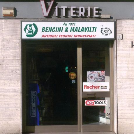 ingresso negozio Bencini e Malavilti