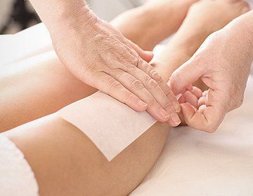 hand and leg waxing