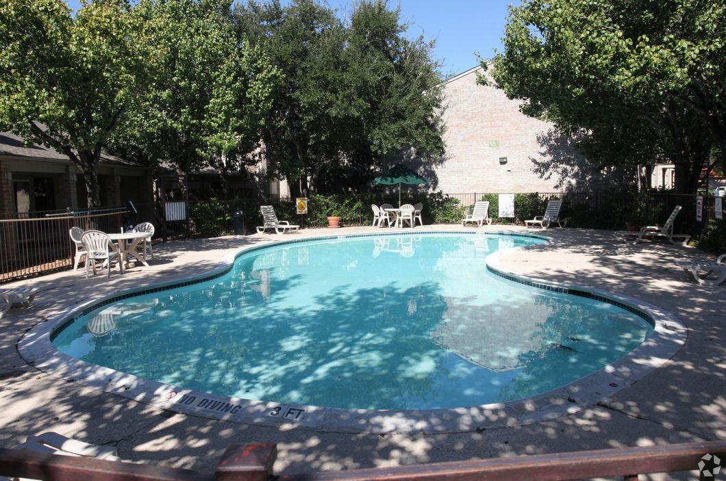 Pool | Emerald Cove