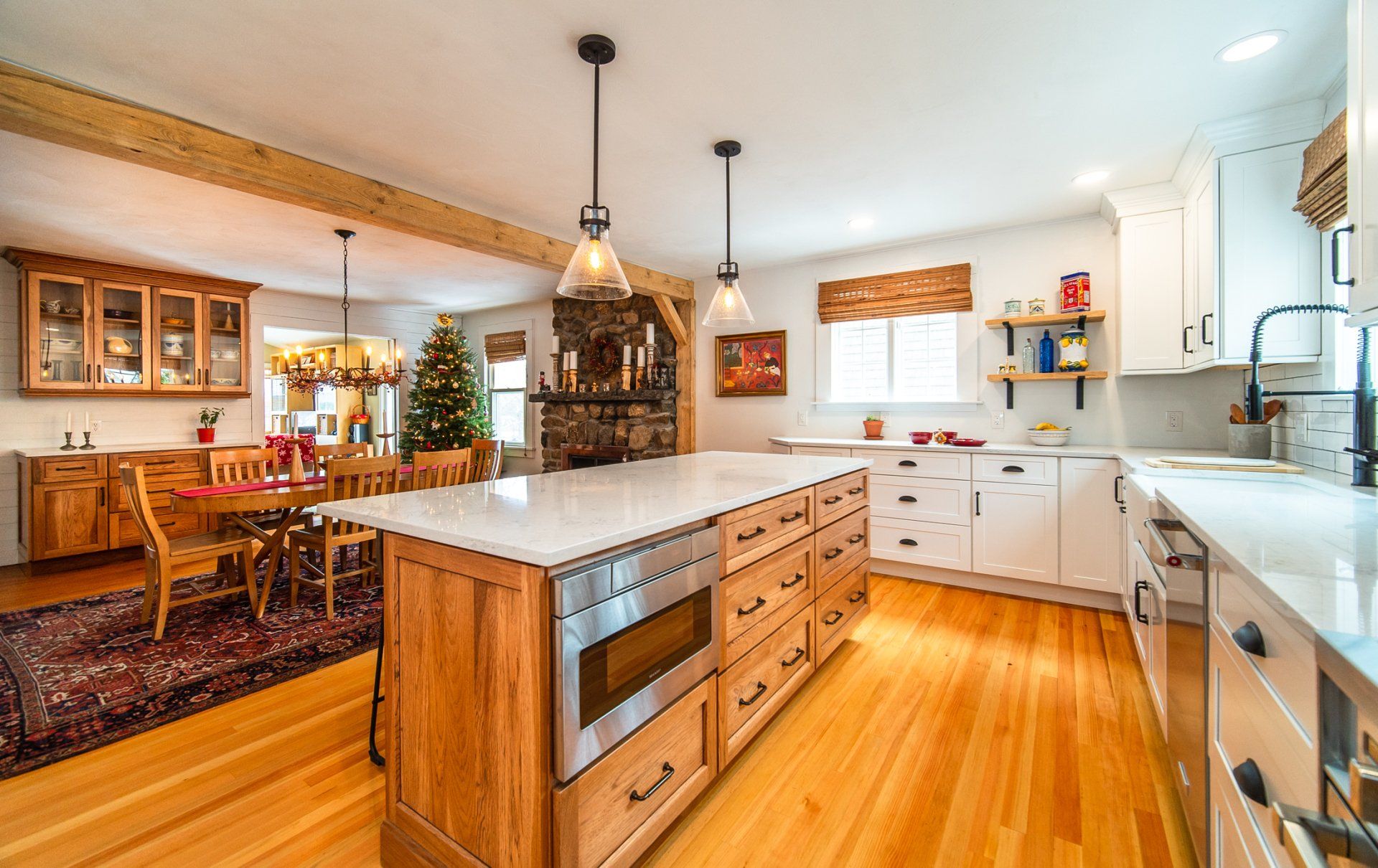 Kitchen Cabinets & Counters - Kitchen Living LLC in Marlborough, CT