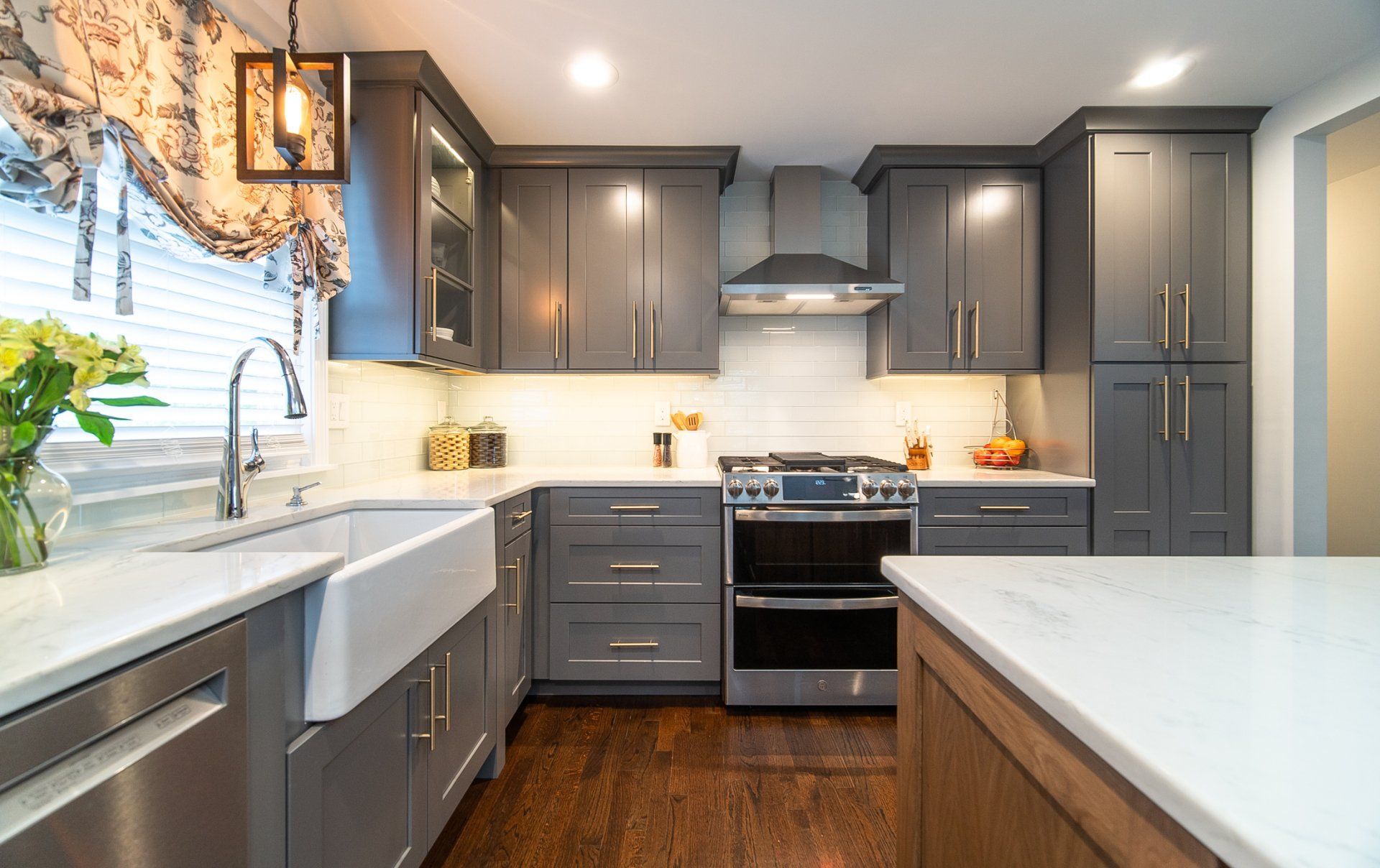 Kitchen Cabinets & Counters - Kitchen Living LLC in Marlborough, CT