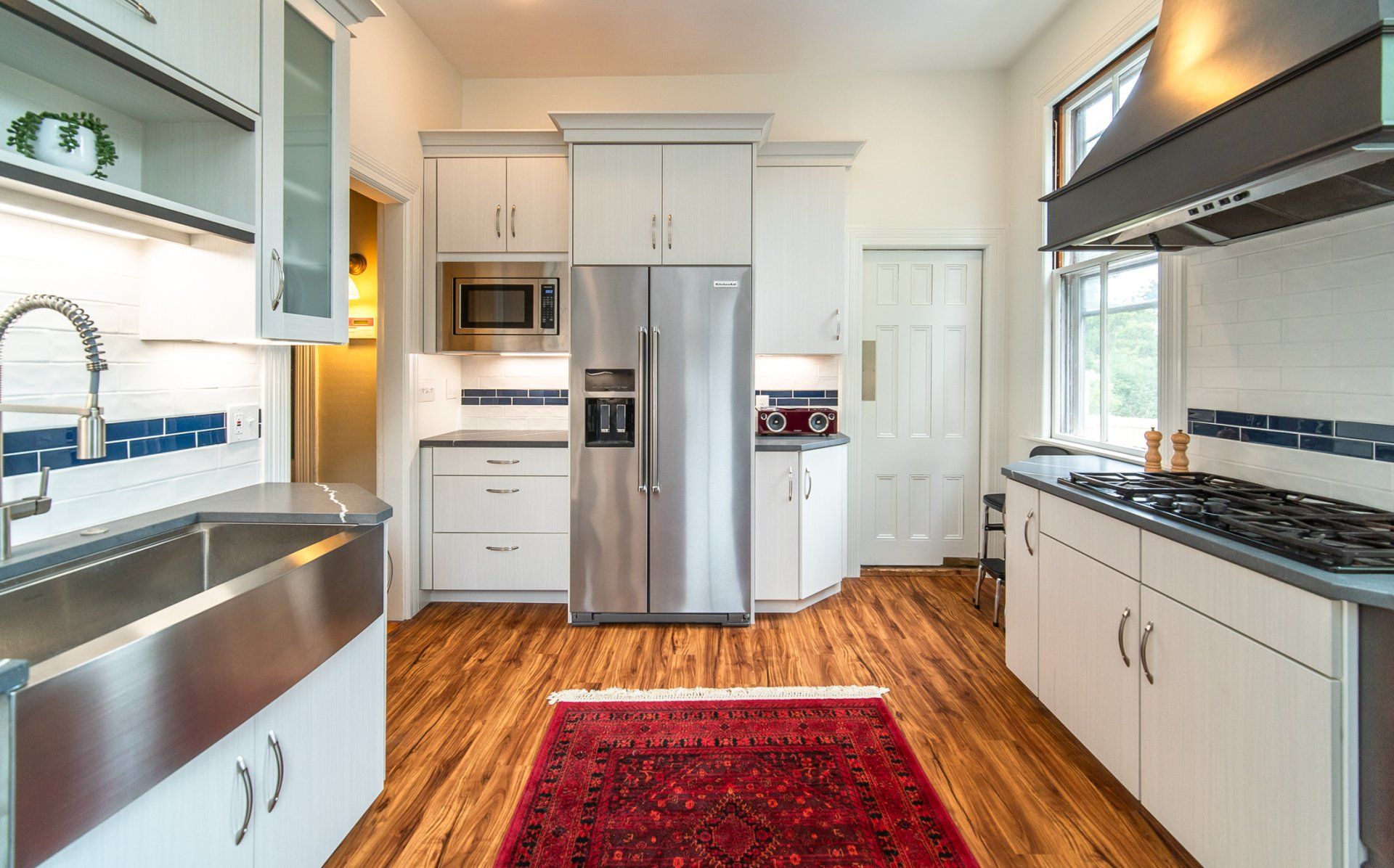 Kitchen Cabinets & Counters - Kitchen Living LLC in Marlborough, CT