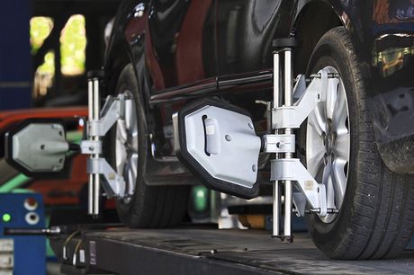 MOT testing for tyres in Blyth
