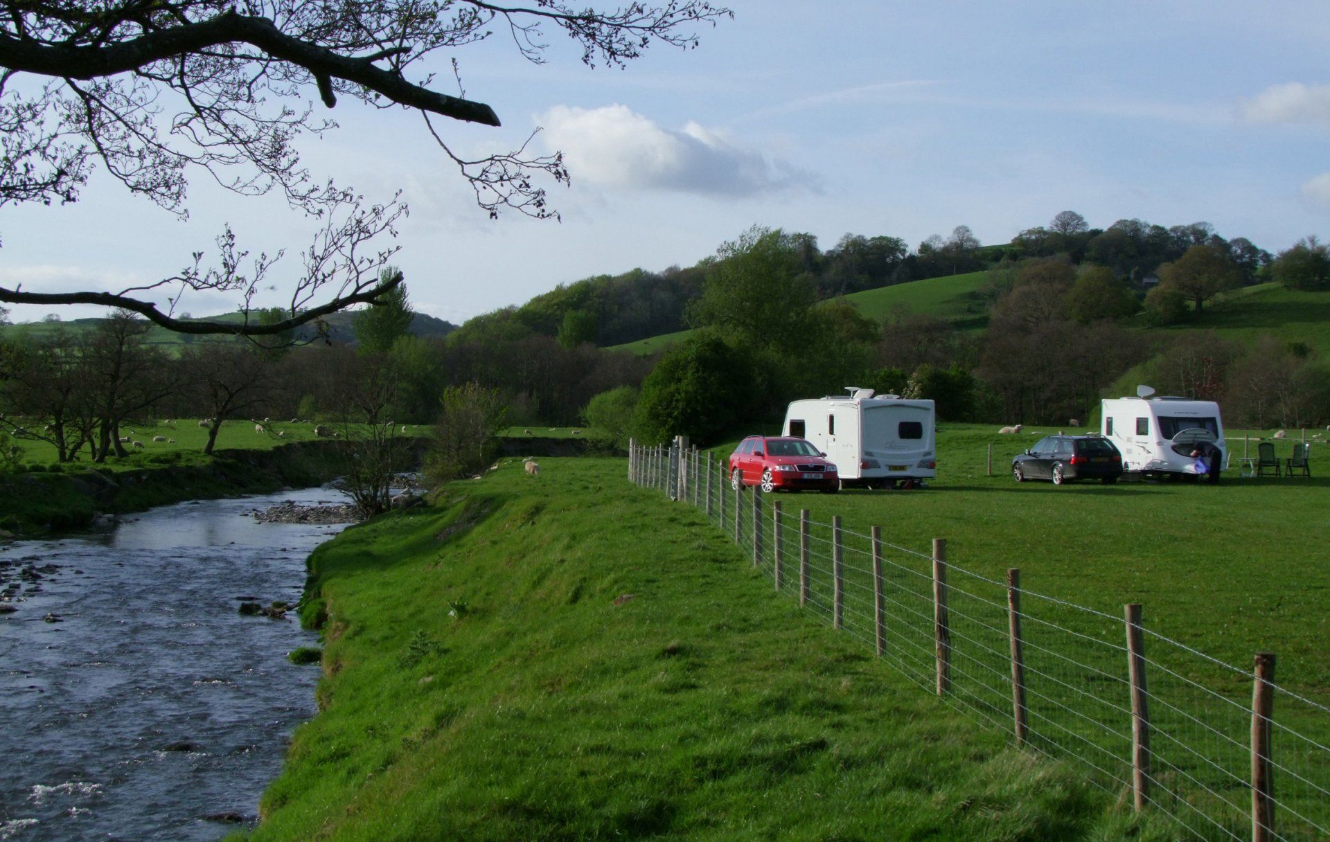 Cool Caravanning Caroline Mills