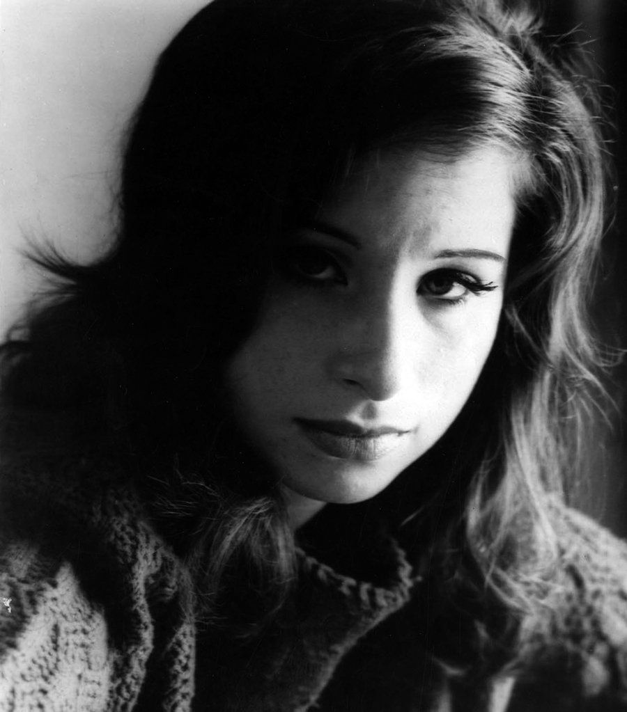 Photo of Barbra Streisand in 1960