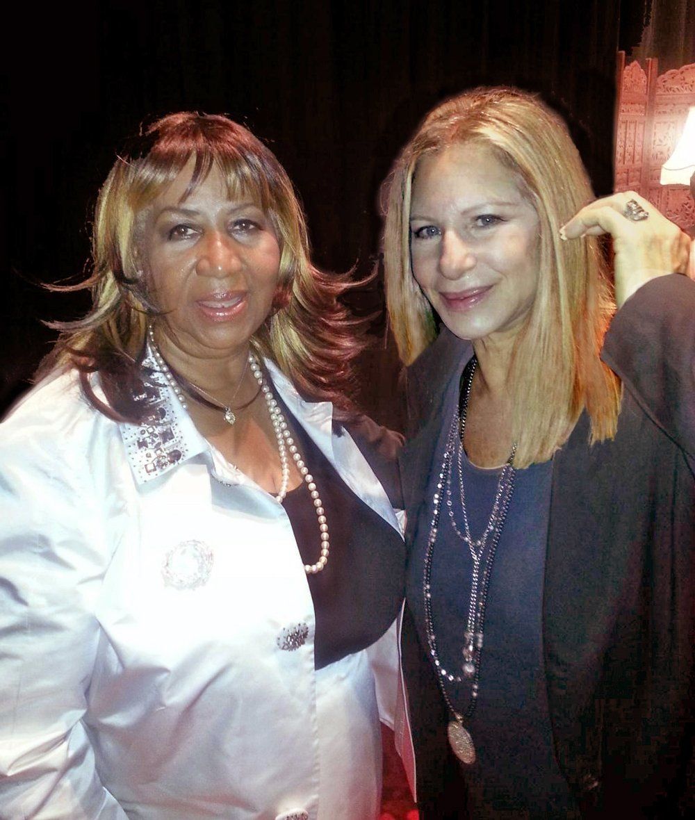 A rare photo of Aretha Franklin backstage with Barbra Streisand, 2012. A rare photo of Aretha Franklin backstage with Barbra Streisand, 2012.