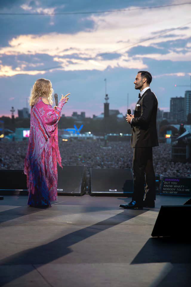 Streisand and Ramin Karimloo onstage in Hyde Park, London.